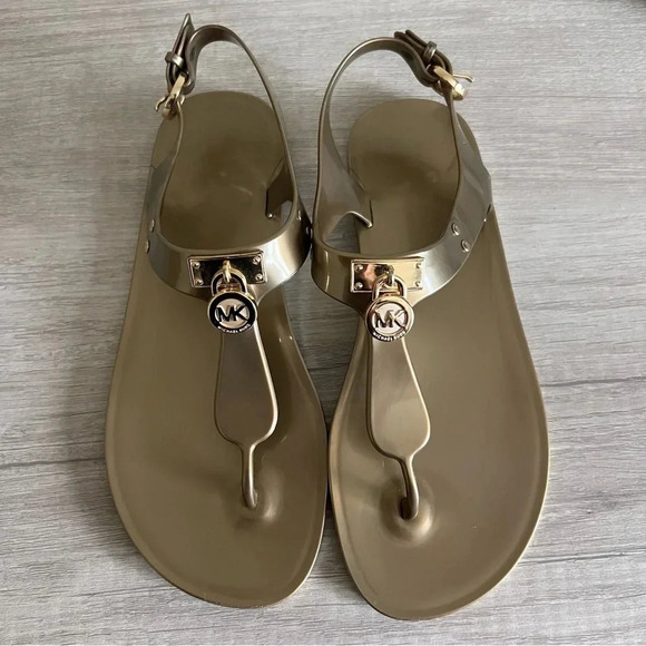 Michael Kors Gold MK Logo Lock T Strap Sandals Size 6 - Picture 1 of 12